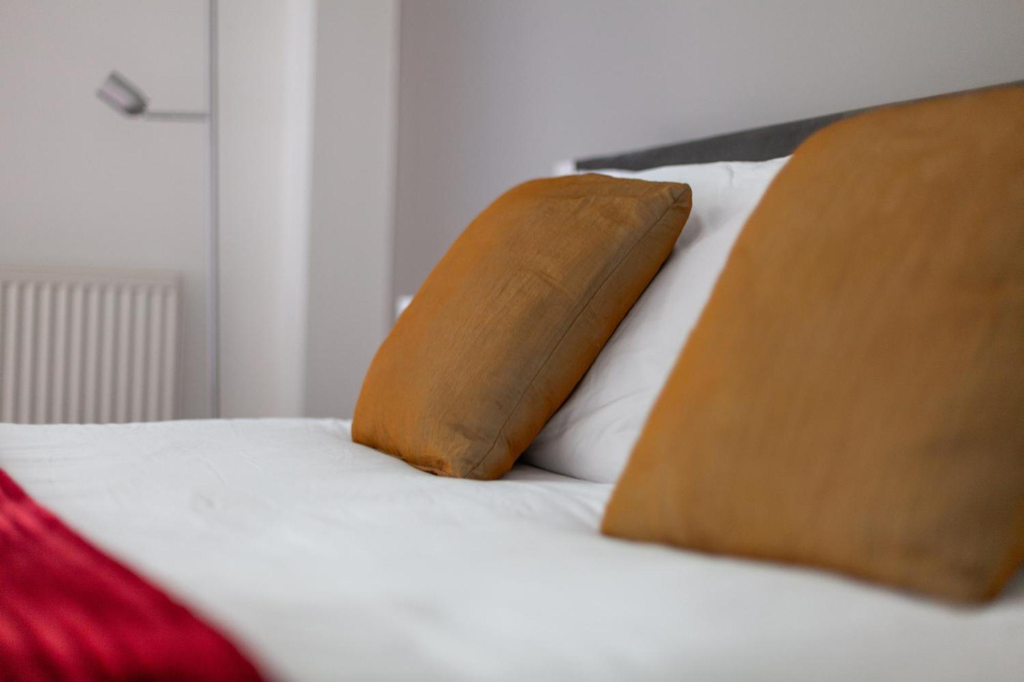 Deluxe Holborn Two Bedroom Apartment ロンドン エクステリア 写真